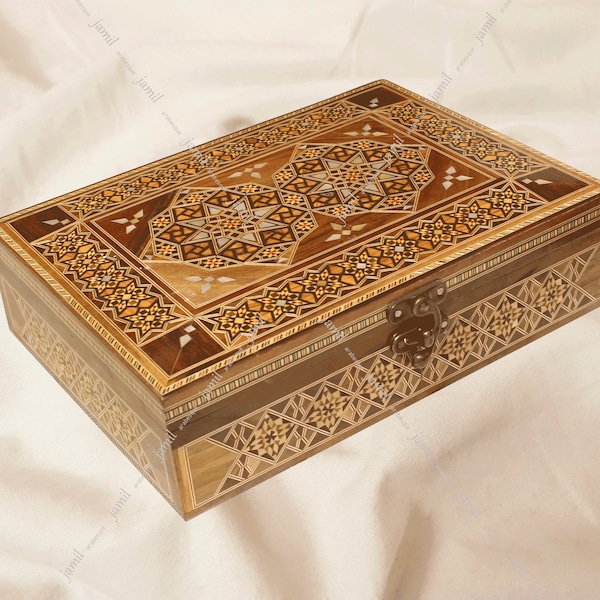 Large Sweet Box inlaid with mother of pearl, Jewelry Box, Chocolate box,velvet lined, Box,Mosaic box, wedding gift, wooden box, gift,  inlay