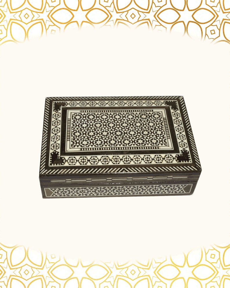 Jewelry Box medium Box,Mosaic box,Handmade box,wooden box,mother of pearl inlay gift wedding gift Sweet Box velvet lined Chocolate box