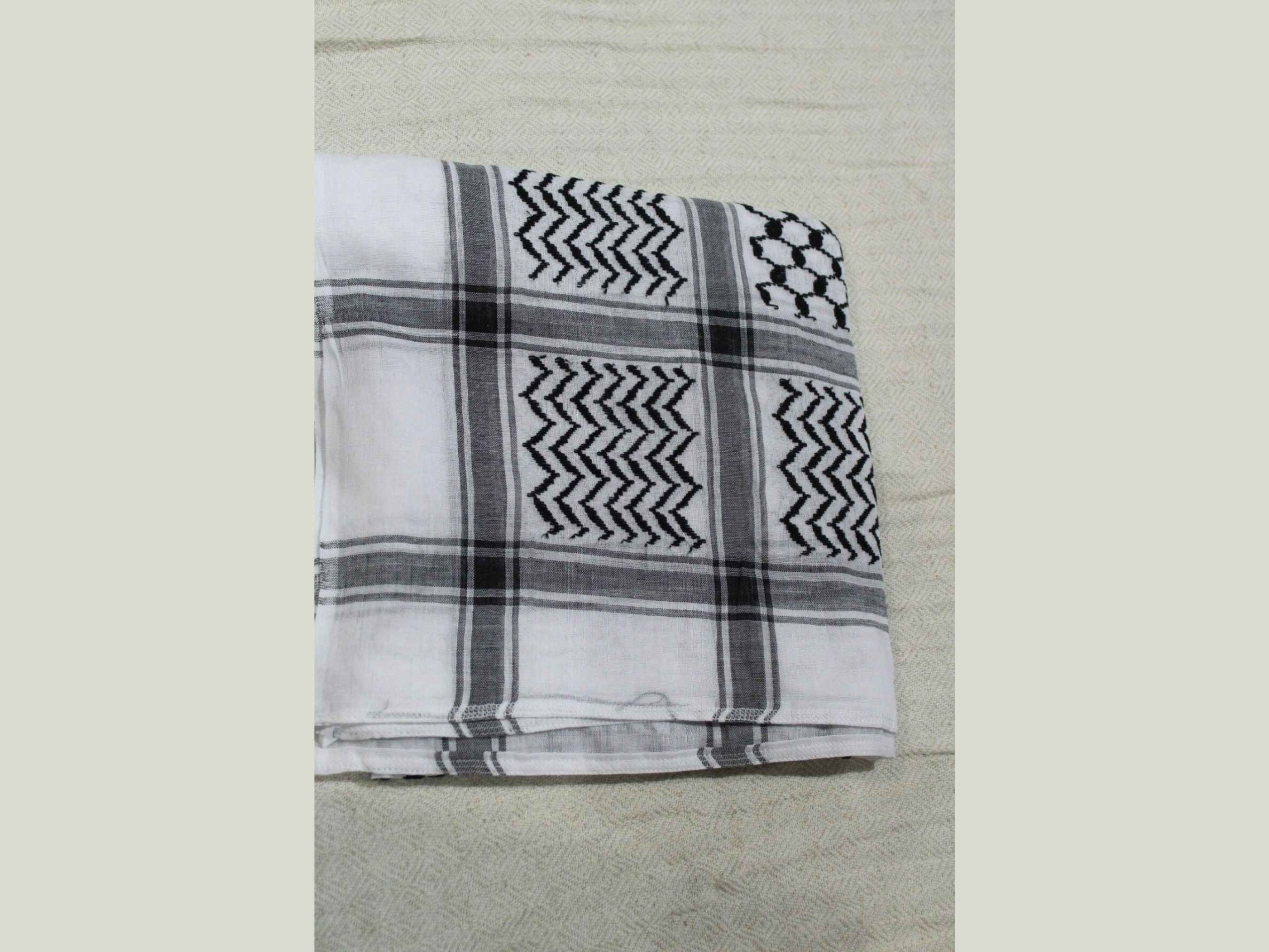 Keffiyeh Scarves Collection, Palestinian Kafiya, Keffiyeh, Neck Wrap ...