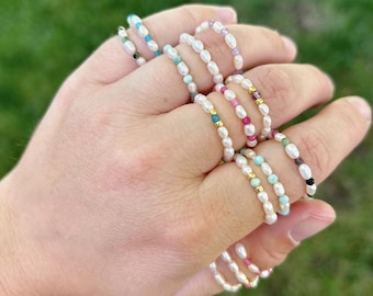 Freshwater Pearl Beaded Ring, Stretchy Pearl Ring, Tiny Pearl Ring, Bead Ring, Gemstone Ring, Stackable Cute Ring, Simple Colorful Ring