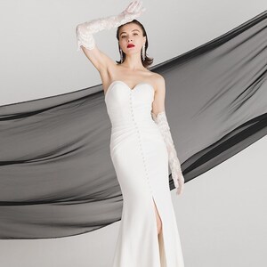 Middle slit on sale