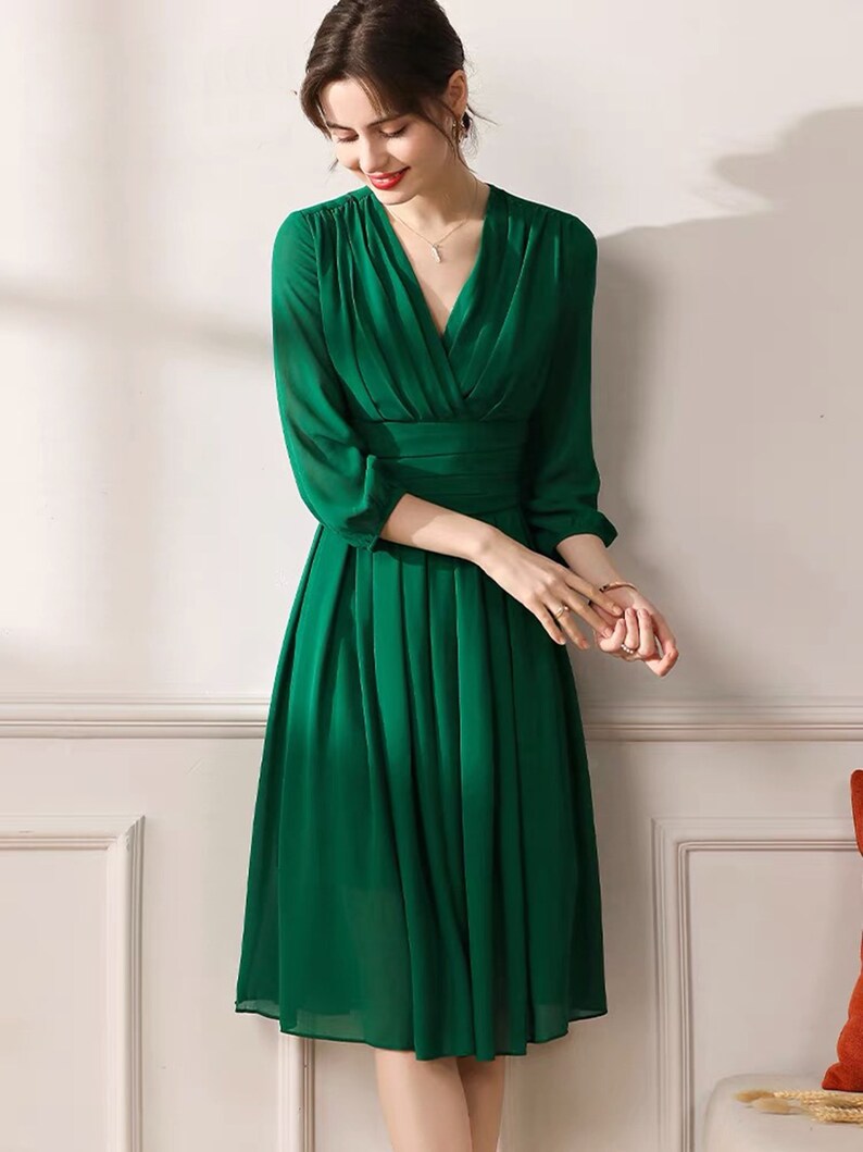 Long Sleeves Lala Land Style ruched bodice short chiffon prom dress, Emerald Green Cocktail length chiffon prom dress multiple colors image 3