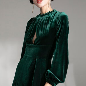 Vintage Long sleeves Boat Neck ruched boidce tight waist design Velvet Dress thigh slit Designer Modern emerald green Velvet Dress image 3