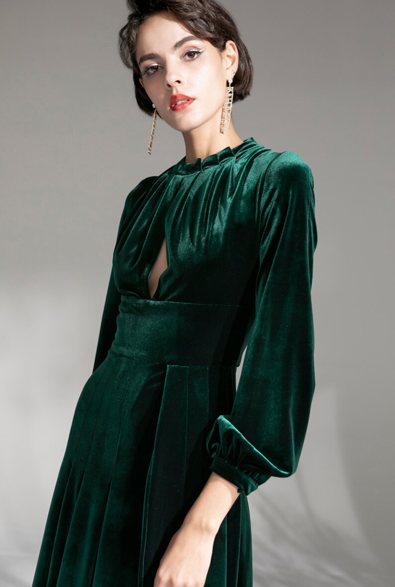 Vintage Long sleeves Boat Neck ruched boidce tight waist design Velvet Dress thigh slit Designer Modern emerald green Velvet Dress image 3