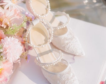 Princess lace Pearl beaded elegant Wedding Bridal Shoes 2.5" heel Gift for Bride Wedding Gift for Bride Honeymoon Gift