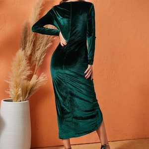 Sexy Long sleeves V-neck ruched bodice front slit Velvet Dress Designer Modern Dark Green Velvet Dress Tea length Velvet Dress image 3