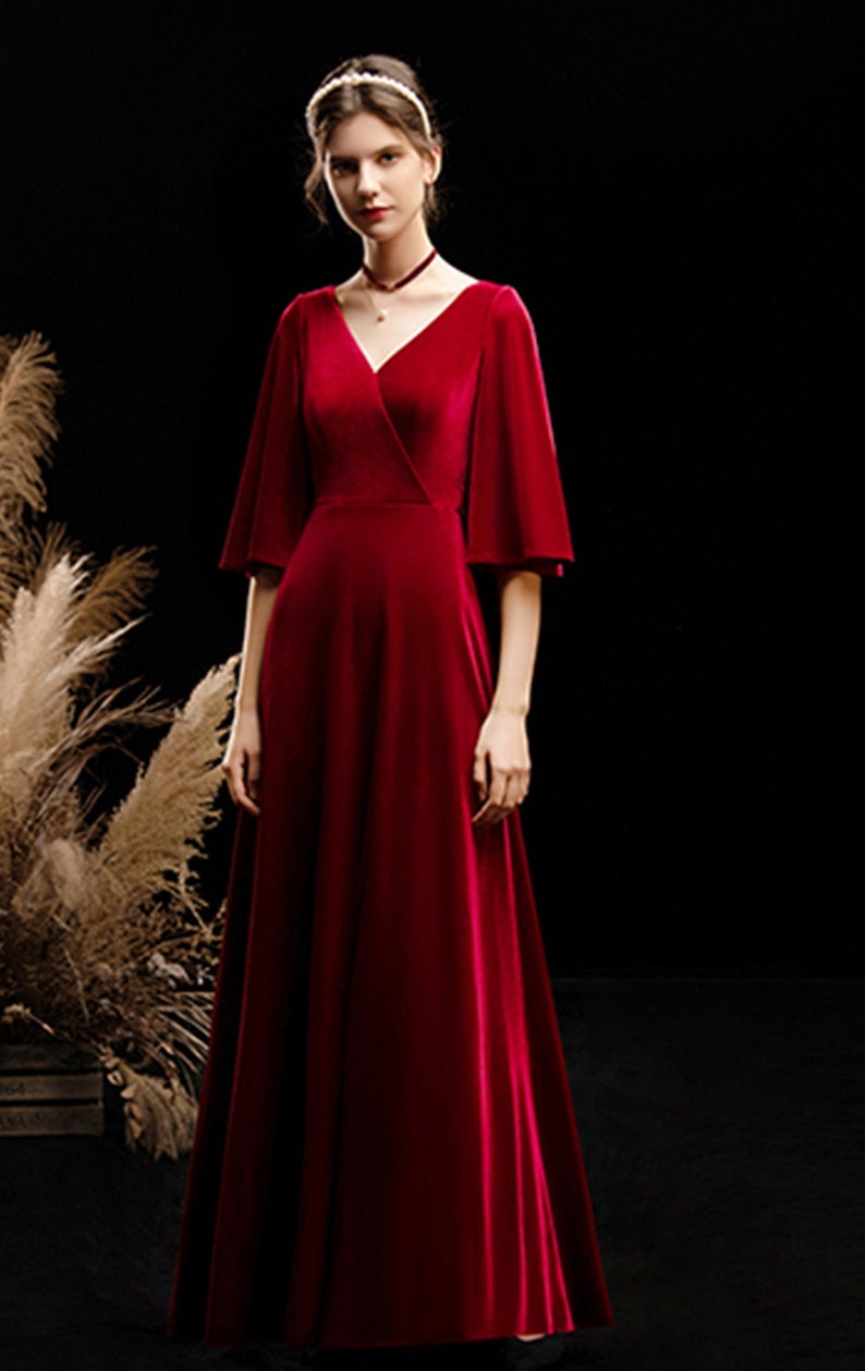 Velvet Deep V Dress Ruffled sleeves Key Hole Back Bridesmaids Long Ginger Red Color Floor-Length Velvet Dress Wedding Banquet Gifts Ruby Red