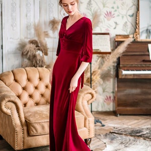 Elegant Long V-neck heart-shape bow-tied back A-line Velvet Dress Designer Modern burgundy Velvet Dress Ball Banquet Wedding Party image 8