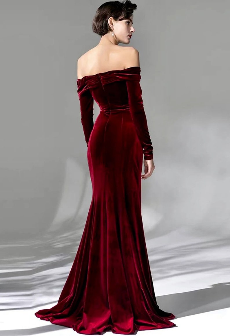 Sexy Off the Shoulder long sleeves ruched bodice Mermaid Velvet dress Modern long Wine color Velvet Party Banquet Wedding Dress image 2