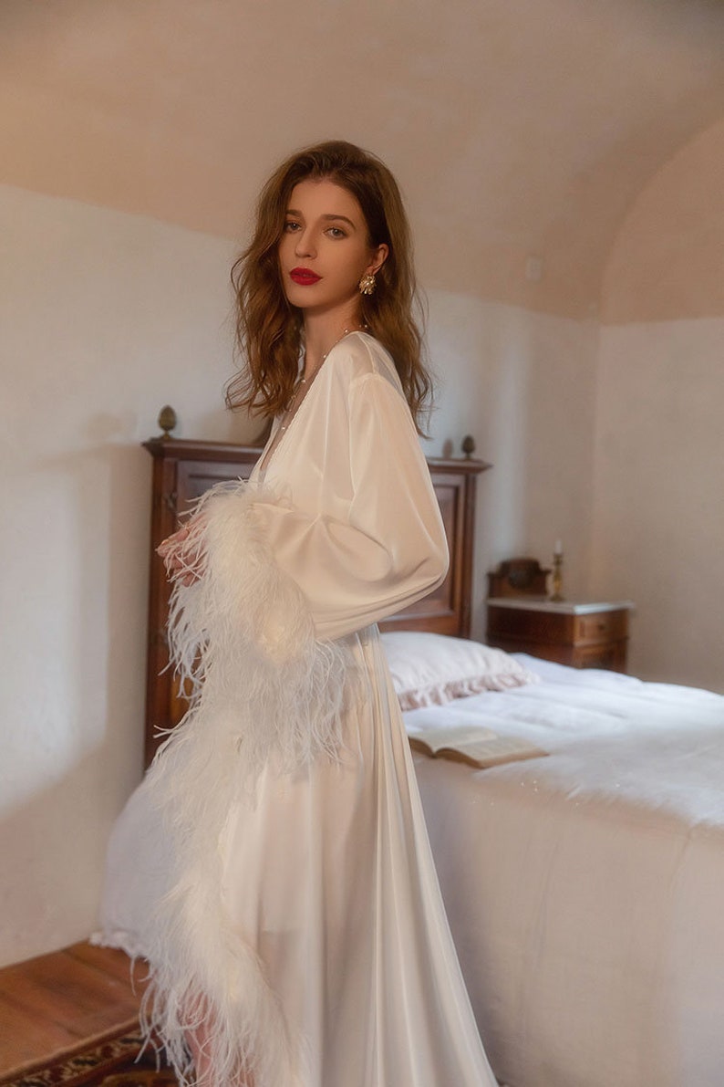 Bride ostrich feather silky satin long robe dress white ivory train multi-color custom bride bridesmaids pregnancy maternity robe Gift image 4