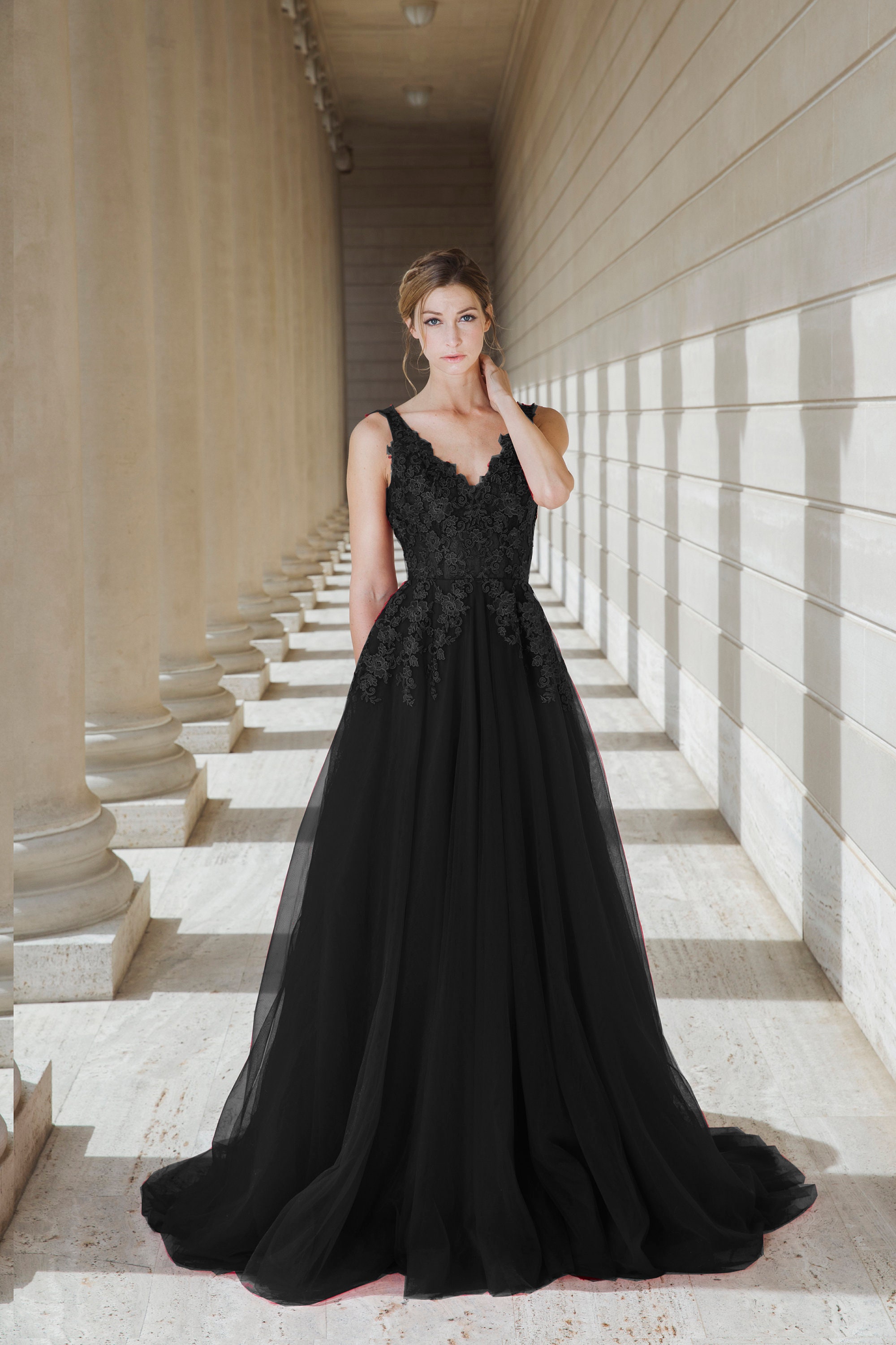 black queen gown