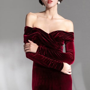 Sexy Off the Shoulder long sleeves ruched bodice Mermaid Velvet dress Modern long Wine color Velvet Party Banquet Wedding Dress image 5