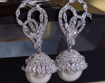 Rhinestone Lantern Flower Design Long Crystal Earing Bridal Wedding Accessories Silver