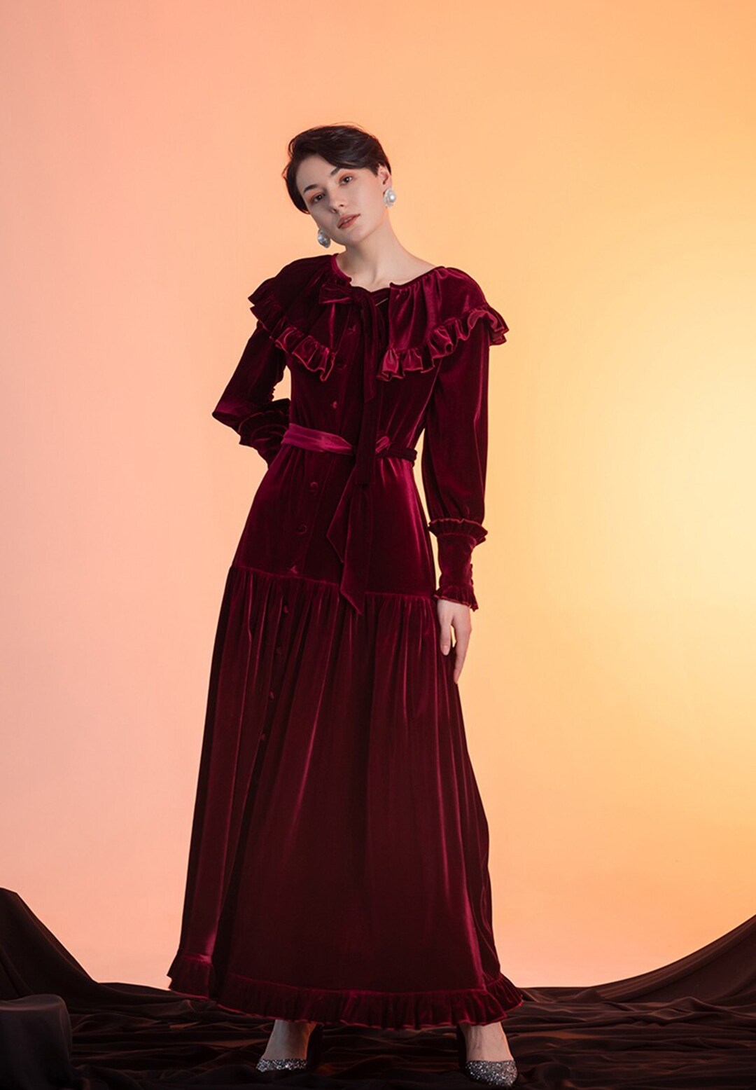 A-Line Boat Neck Bow Knot Beaded Tiered Ruffles High Side Slit and Train Prom Dress WU1628