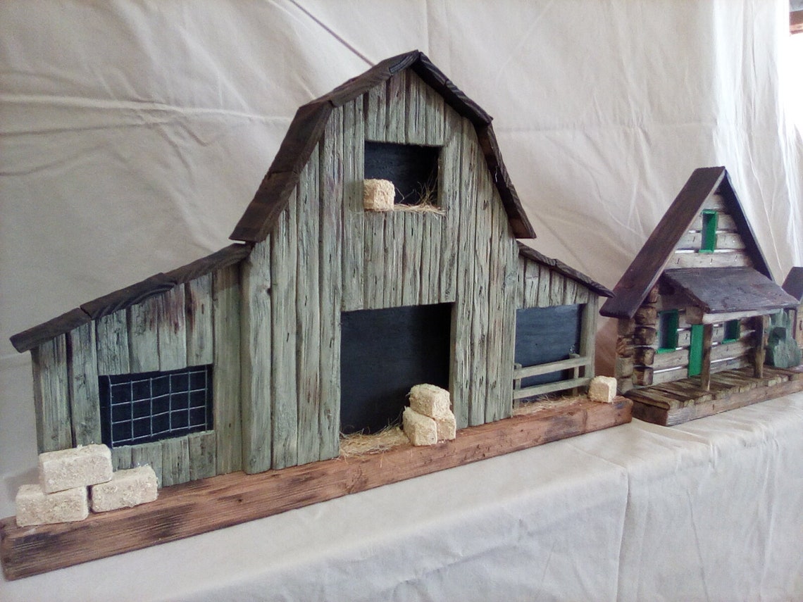 Old Barnlog Cabinbarn Wall Decorcountry Decorfarmhouse Etsy