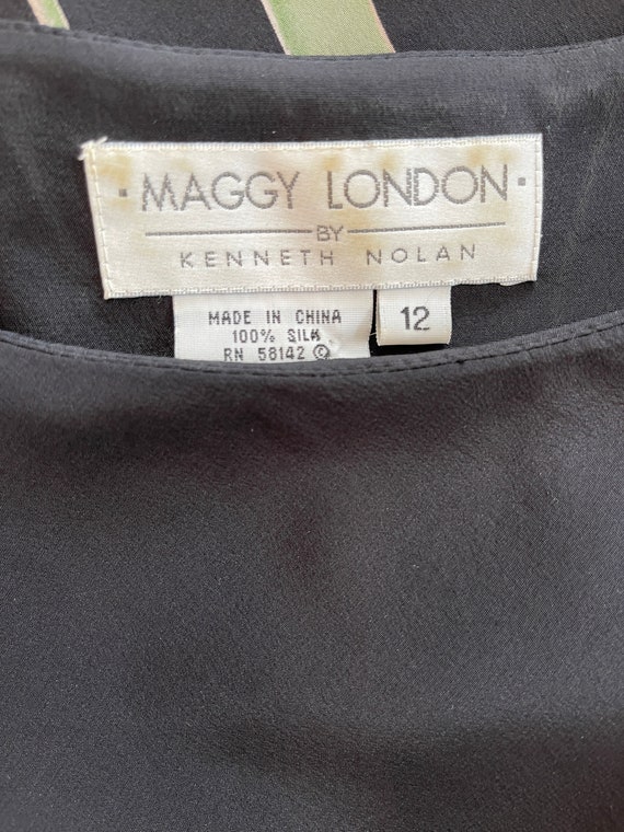 1990s Maggy London By Kenneth Nolan Long Silk Peony D… - Gem