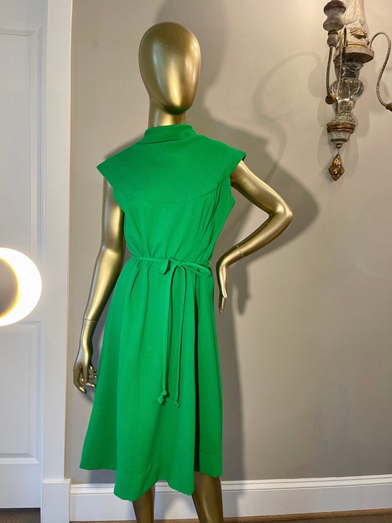 1960s Mollie Parnis New York Green Wool Shift Dre… - image 1