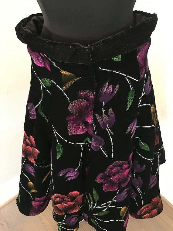 1980s Patricia Rhodes Floral Full Velvet Skirt - image 8