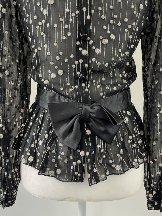 1980s Albert Nipon Black & Gold Metallic Blouse - image 9