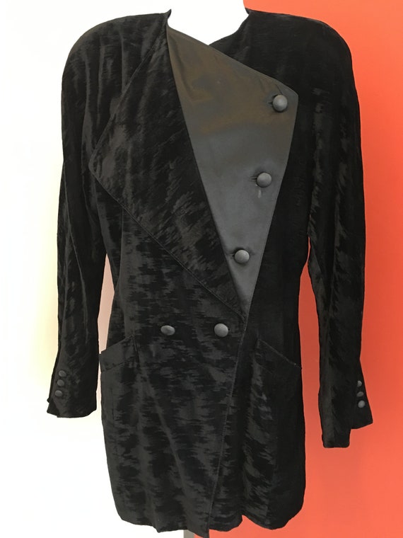 1980s Escada Crushed Velvet Tuxedo Jacket