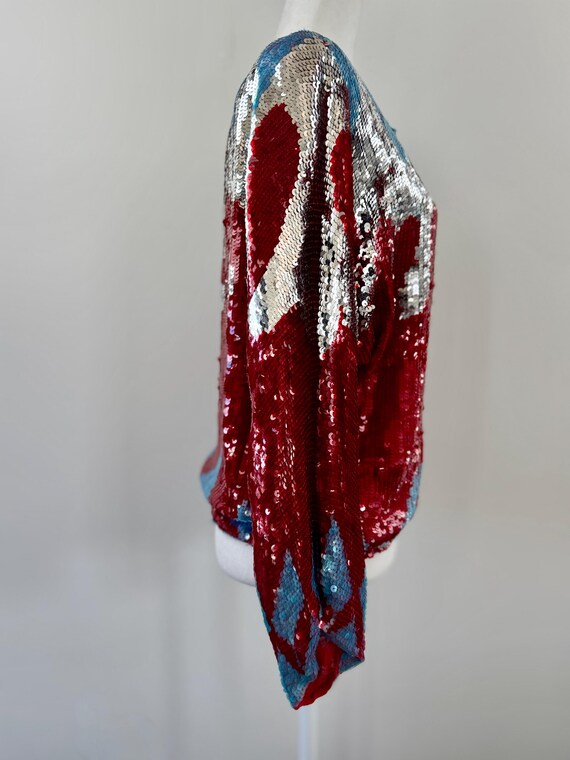 1990s Abstract Print Sequin Top - image 8