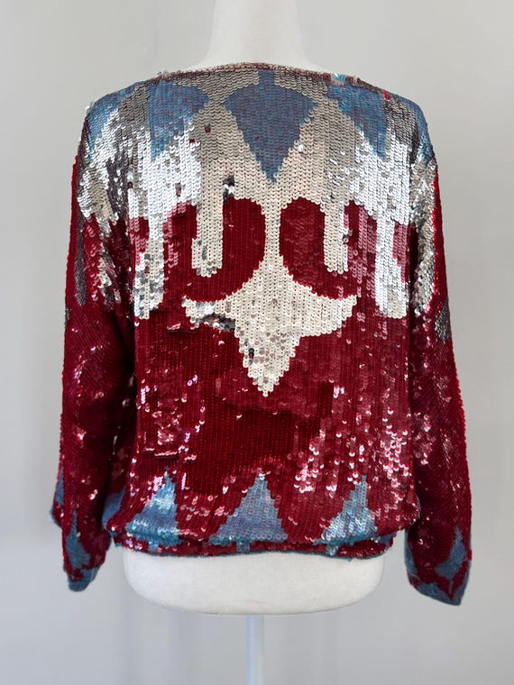 1990s Abstract Print Sequin Top - image 9