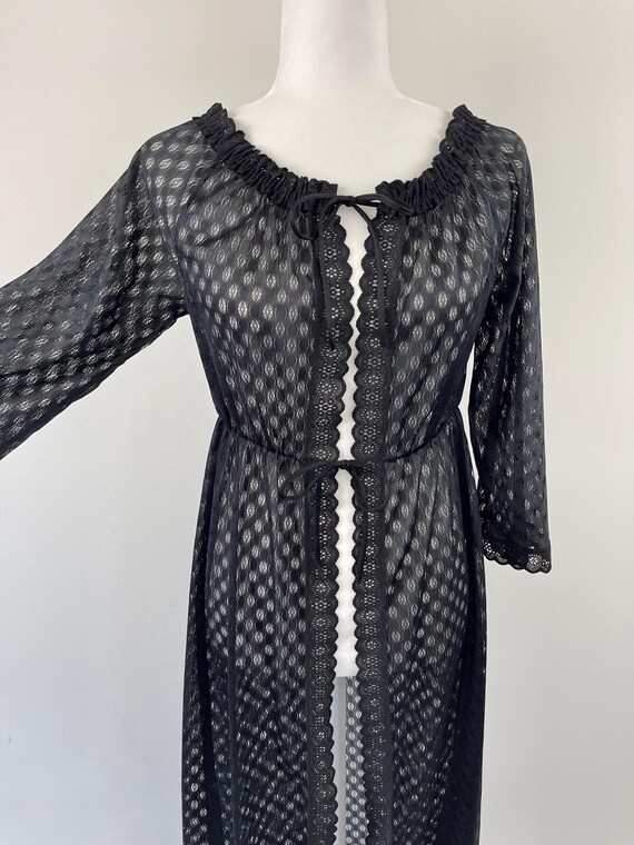 1970s Black Polyester Patterned Robe - image 4