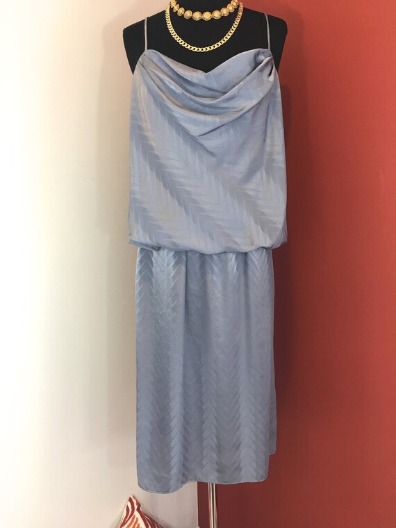 1970s Chevron Print Gray Silk Dress