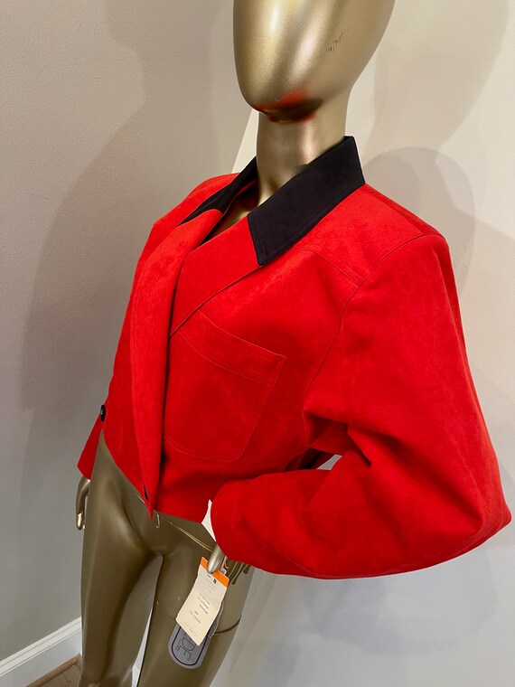 1970s Bill Blass Ultra Suede Red Cropped Coat - image 10