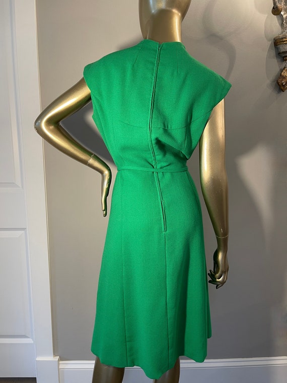 1960s Mollie Parnis New York Green Wool Shift Dre… - image 7