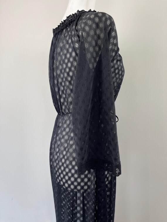 1970s Black Polyester Patterned Robe - image 9