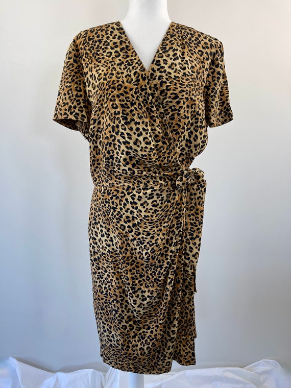 1990s Maggy London Cheetah Print Silk Wrap Dress - image 4