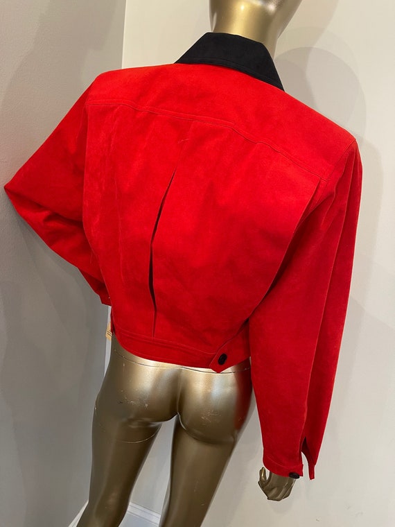 1970s Bill Blass Ultra Suede Red Cropped Coat - image 7