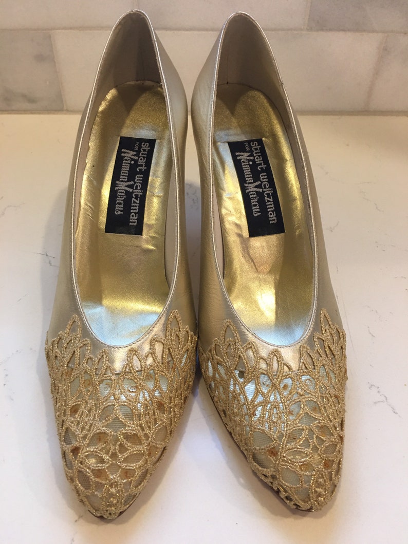 Stuart Weitzman for Neiman Marcus Gold Pumps - Etsy