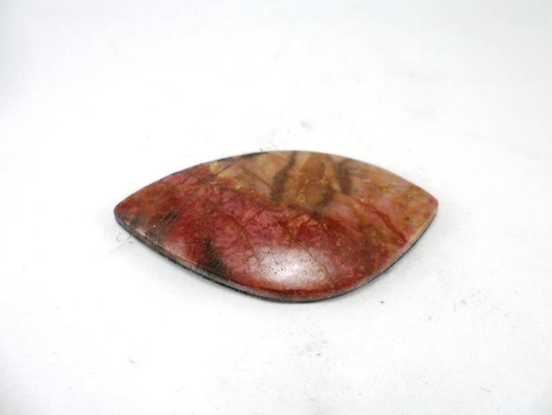 Cabochon from Rhodonite Only Natural Stones ruby spar 45x26x3 mm