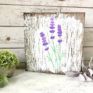 Lavender Sign Decor / Floral Sign / Chippy Paint Decor / Vintage Style / Wood Sign