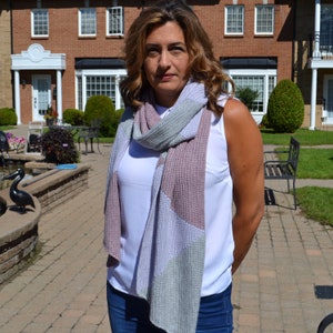 The Kuneo shawl or wrap crochet pattern