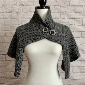 The Brianna Capelet, Outlander, Tunisian crochet pattern