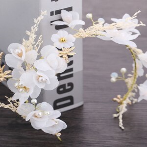 Party White Flower Race baby' breath Bohemian boho Floral Dragonfly Crown Tiara Bridal Wreath Headband Garland Headpiece band
