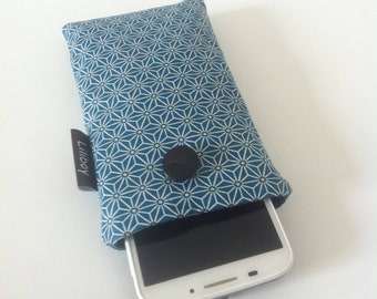 housse/étui pour téléphone portable ou lunettes en coton enduit imprimé asanoha/saki bleu pétrole/blanc/noir et doublure coton molletonné