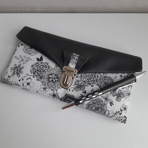 portefeuille en France/porte chéquier/étui carte/porte-monnaie/similicuir noir/coton enduit fleurs/noir/blanc/cadeau femme