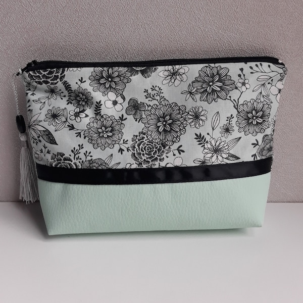 pochette/trousse maquillage/coton enduit imprimé fleurs japonaises/vert menthe/blanc/noir/similicuir vert menthe/cadeau femme