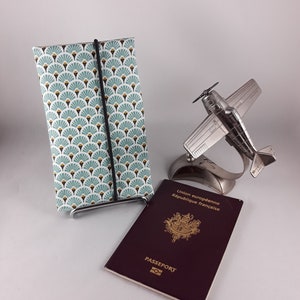 étui passeport/portefeuille/porte-cartes/étui carte grise/permis de conduire/cadeau femme/coton enduit vert/simili vert/simili noir/liège