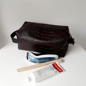 trousse rectangle homme/trousse vintage/trousse de toilette/trousse de voyage/similicuir crocodile/marron foncé/noir/cadeau homme