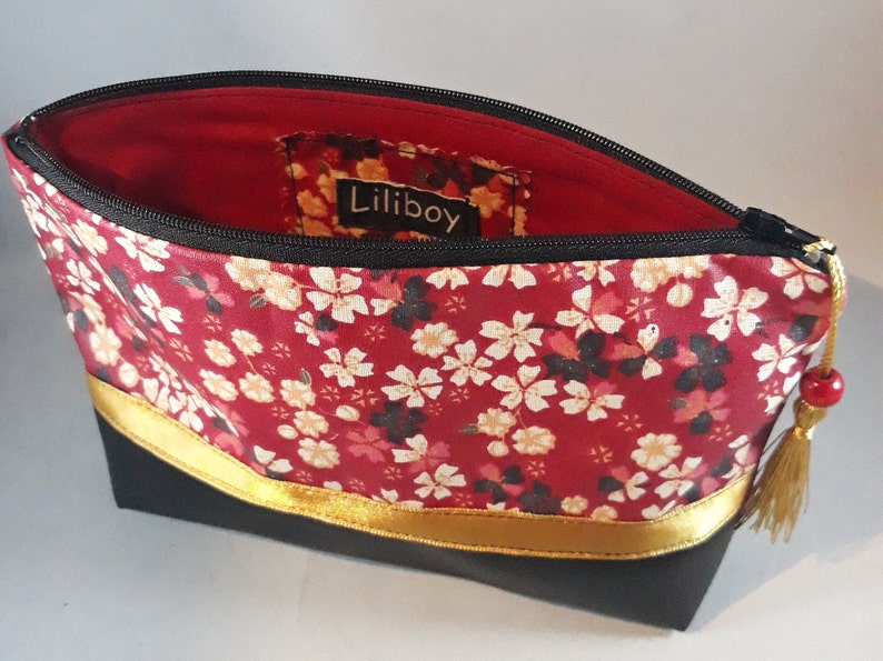 pochette femme/trousse maquillage/coton enduit imprimé fleurs/liberty/rouge/jaune/noir/blanc/or/similicuir noir/idée cadeau femme image 5