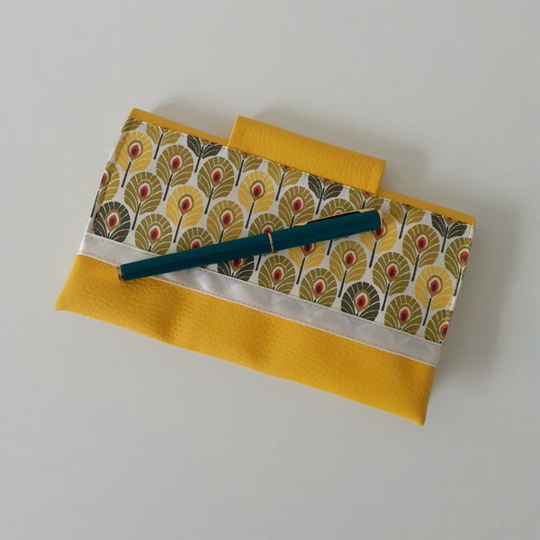 porte chéquier en France/porte-stylo/étui cartes/similicuir jaune/coton enduit jaune/vert/blanc/cadeau femme