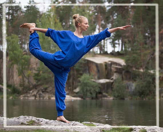 Yoga-Kleidung. Frauen Trainingsanzug. Yoga Kleidung, Yoga Anzug