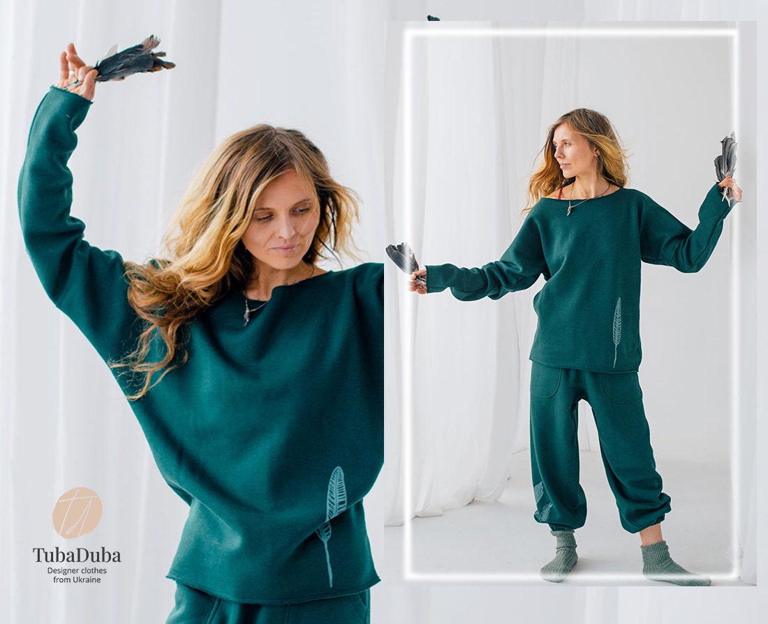 Christmas jogging suits hotsell
