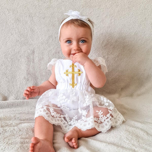 Tenue de baptême pour bébé, robe barboteuse de baptême pour bébé fille, tenue de dédicace en dentelle blanche, tenue de baptême courte pour fille, baptême pour tout-petits.