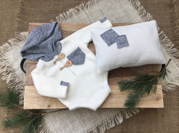 baby christmas photoshoot outfit